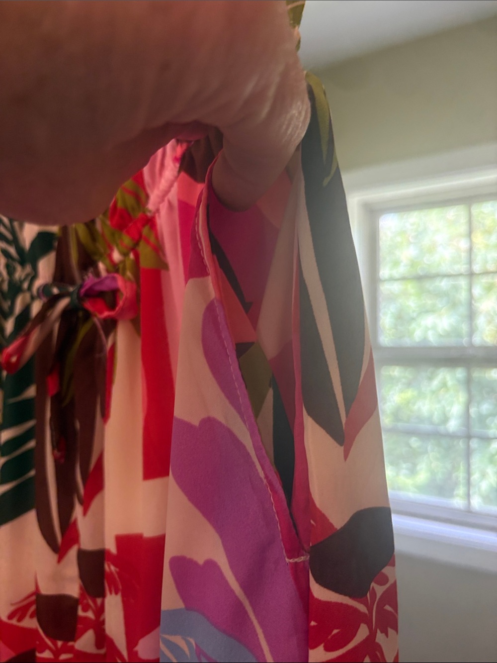 NWOT - Tropical Print Strapless One-Piece Romper. - Picture 5 of 5